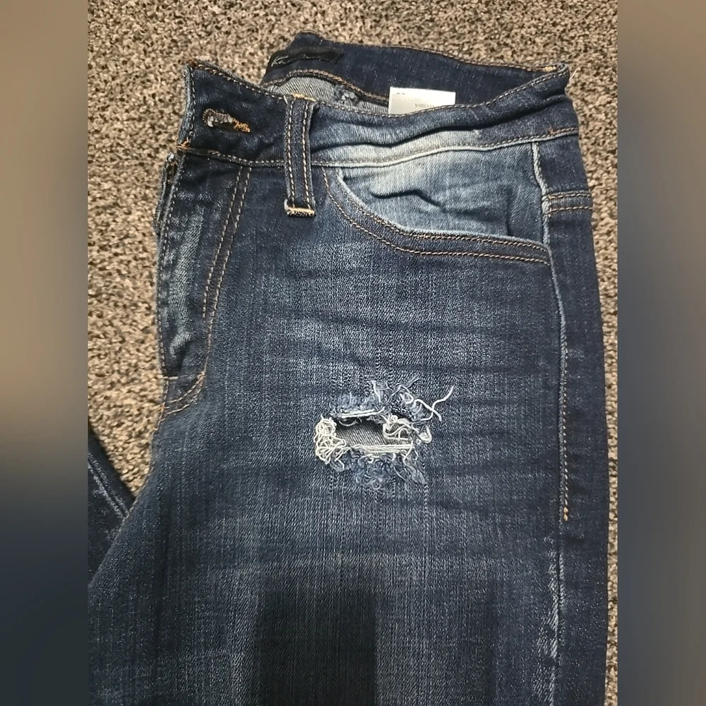 Kancan Estilo# VBK1387A high Rise Dark Wash, Disteessed Skinny Jeans Sz 27